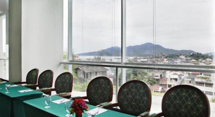 Hotel Sintesa Peninsula